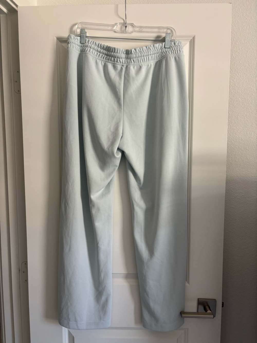 Athleta Mid-Rise Seasoft Pant - Picture 9 of 10